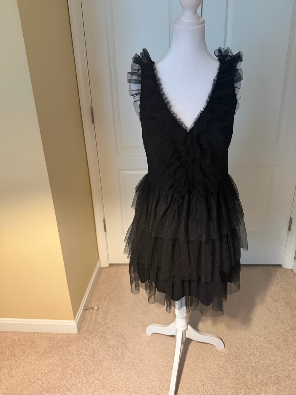 City Studio Black Ruffled sheath layered v-neck & back Midi lower back zip Dress